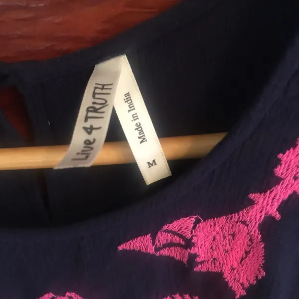 Live 4 Truth Pink Design Tank Top - Image 10