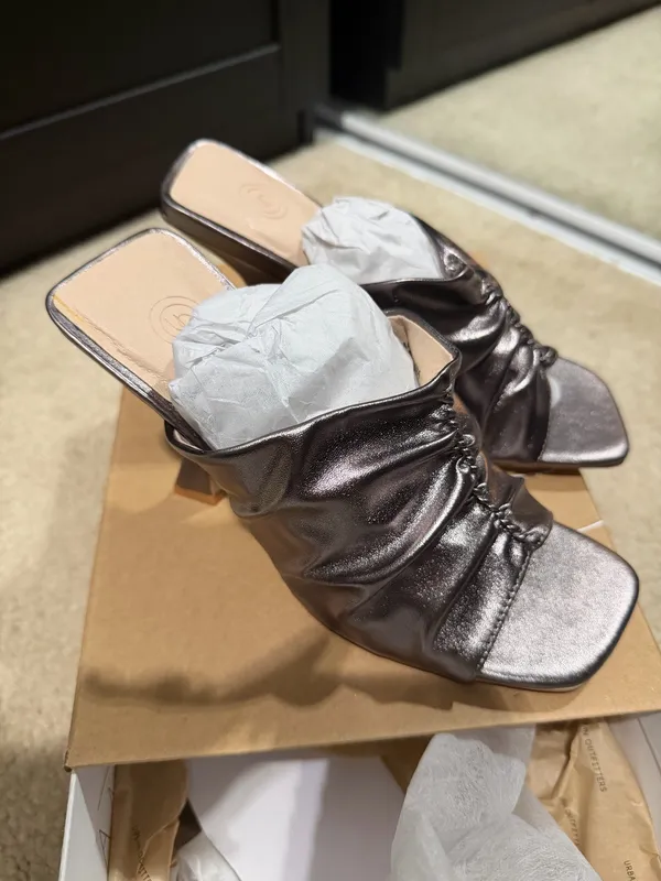 Metallic urban outfitters heels  - Image 2