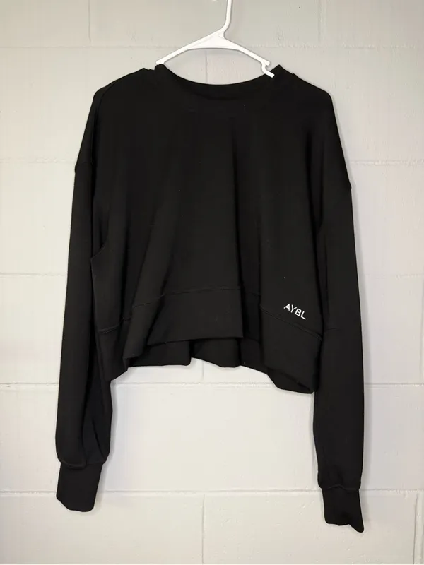 AYBL Cropped Oversized Jumper in Black Women’s Size Large Crewneck Sweatshirt - Image 2