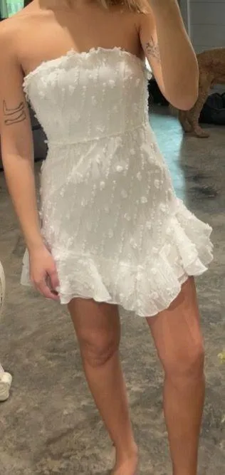 White Strapless Dress - Image 4