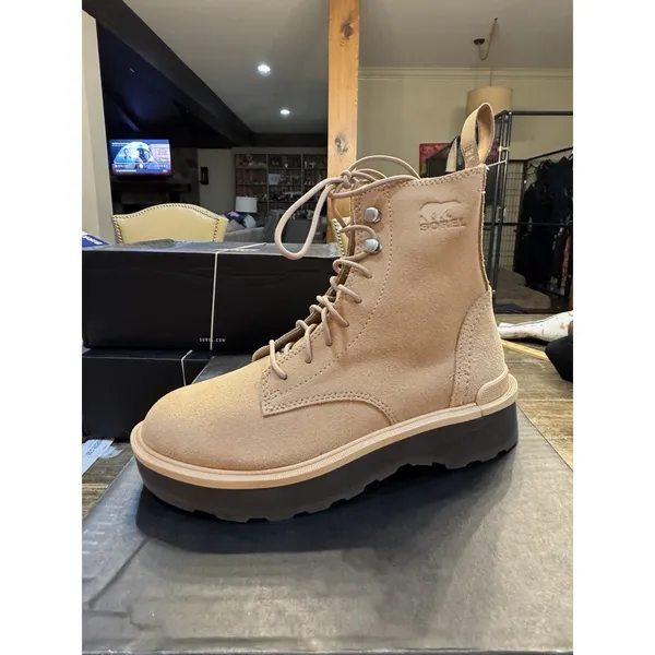 SOREL Boots Waterproof women's Hi-line Lace boot - Tawney B SIZE 5 Combat - Image 5