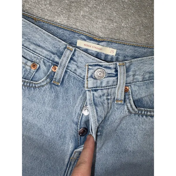 levis‎ wedgie straight distressed womens light wash button fly 25 - Image 3
