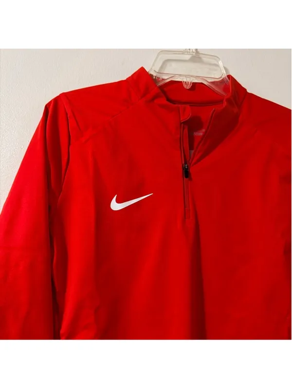 Nike EUC Women's Storm-Fit 1/4 Zip Top Red Small - $105 Retail h - Image 13
