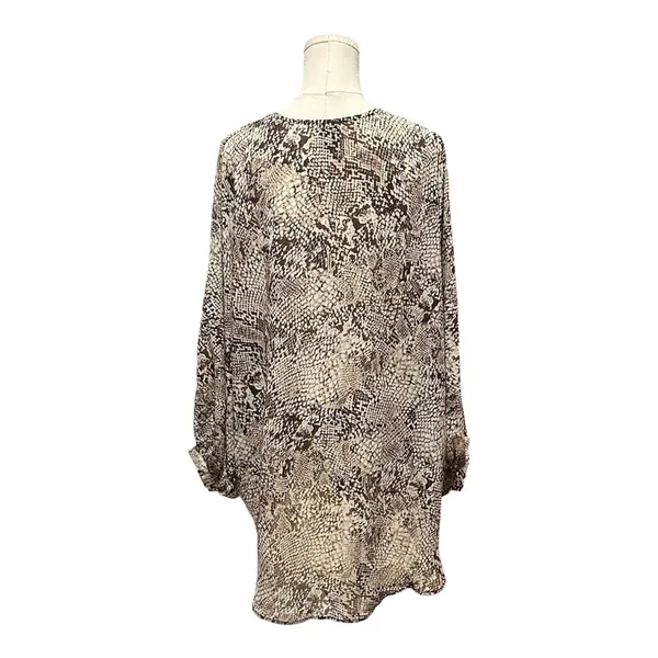 Vince Camuto Snakeskin Print Open Front Chiffon Cardigan - Image 4