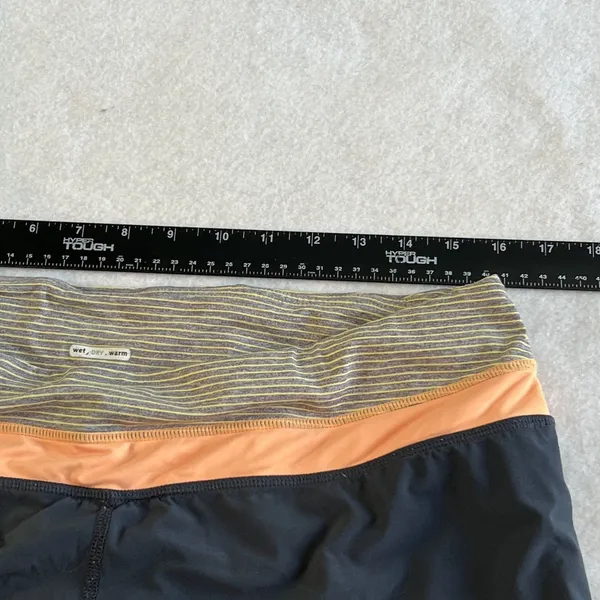 Lululemon Shorts Gray & Orange Run Times MidRise Pull On Athletic Women size 10 - Image 5