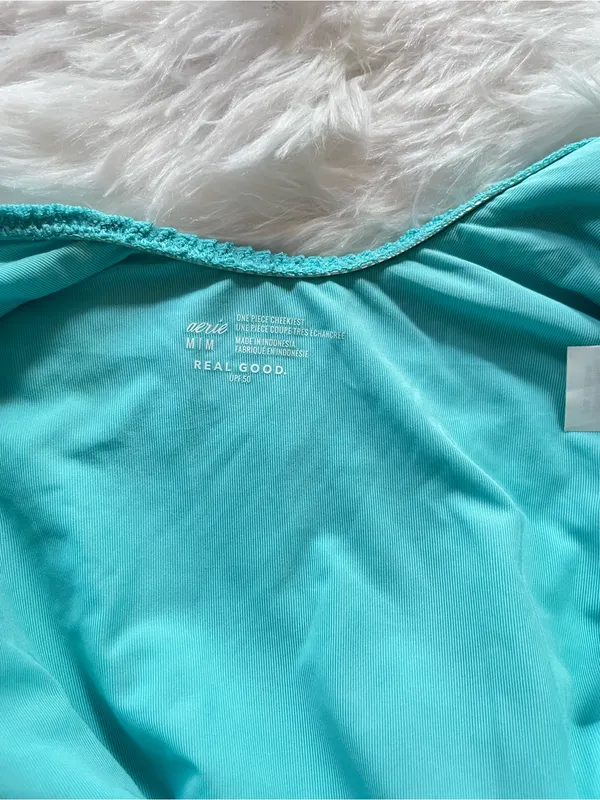 Aerie women’s Turquoise Textured One-Piece Swimsuit 🩱 size M - Image 7
