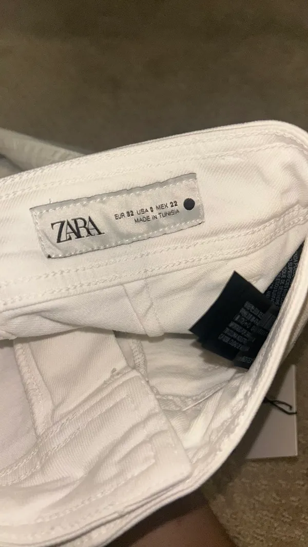 ZARA Jeans High-Rise Straight Leg - Image 3
