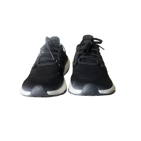 Adidas Ultraboost 22 - Image 4