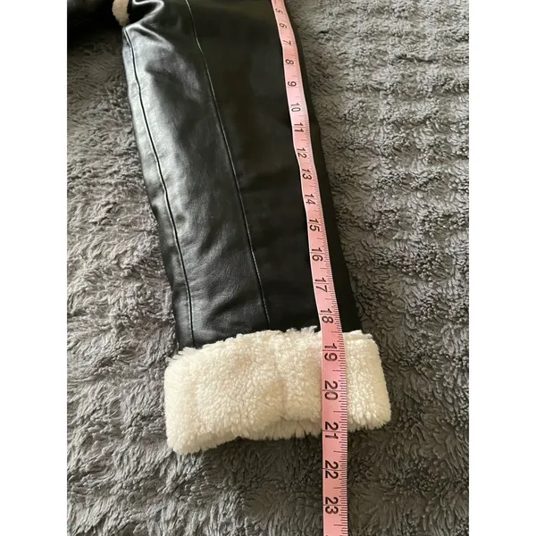 Hollister Cropped Moto Jacket S Black Vegan Leather Faux Fur Sherpa Lined Y2K - Image 16