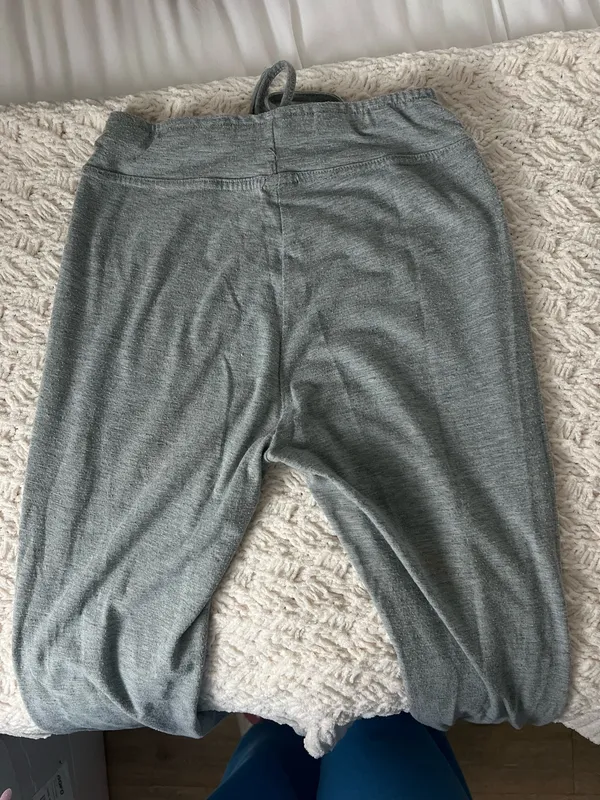 SheIn Grey lounge pants - Image 3
