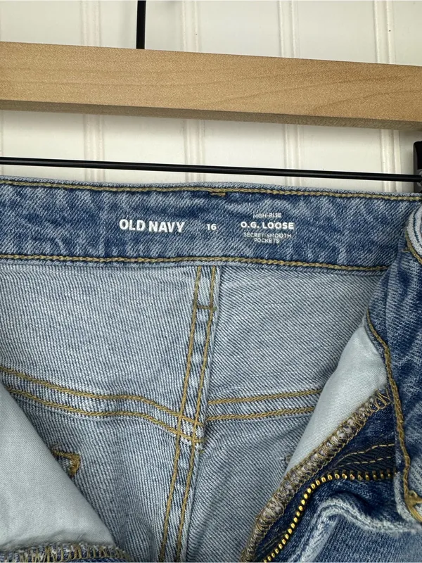 Old Navy Womens High Rise OG Loose Light Blue Jeans Distressed Smooth Pockets 16 - Image 4