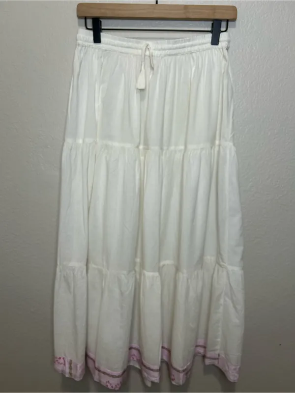 Fabriko Semi-Sheer White Tiered Maxi Skirt Size Large Cottagecore Boho Fairy - Image 5