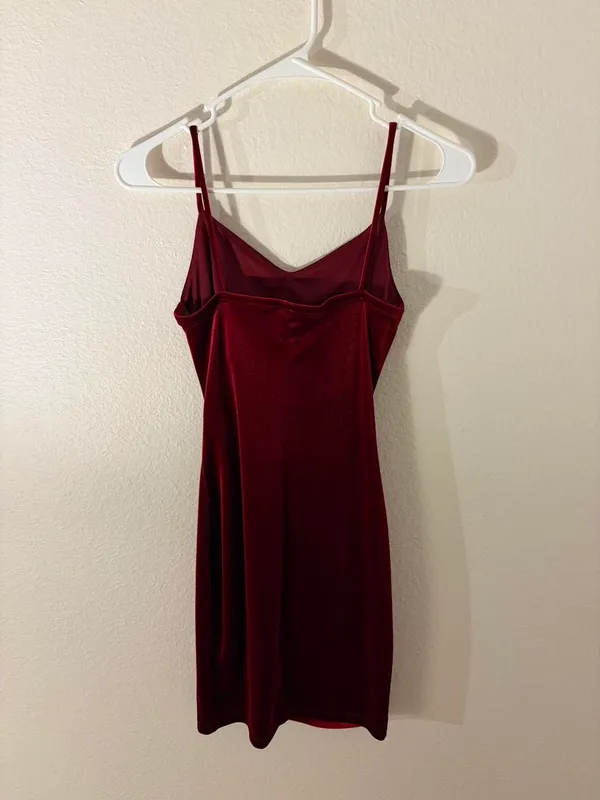 windsor dark red velvet mini dress - Image 2