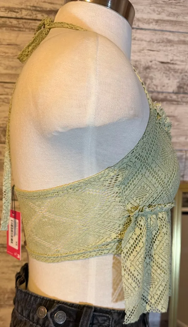 Edikted Summer Halter Knit Top - Image 7