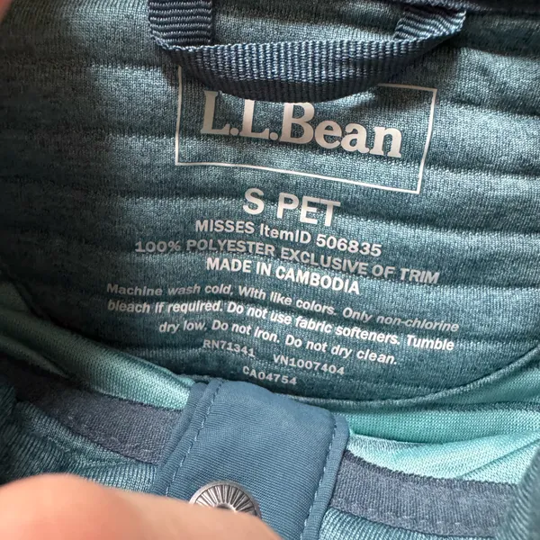 L.L. Bean Airlight Knit Quilted Pullover Sweatshirt - Image 6