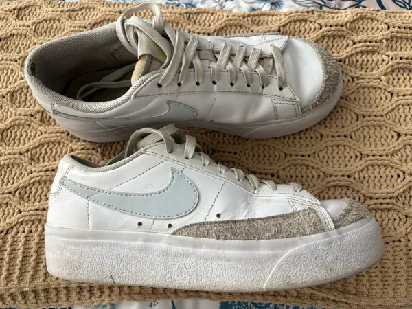 Light Blue Nike Blazers - Image 2