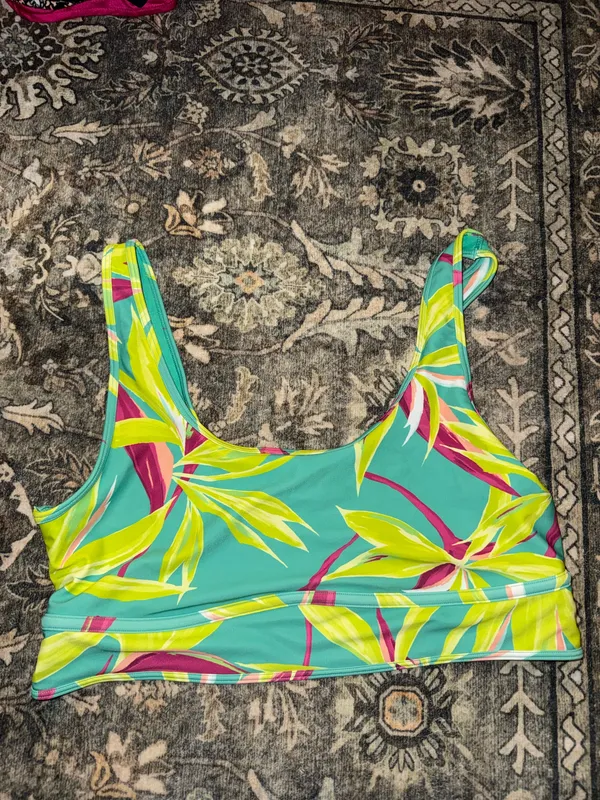 Old Navy Swimsuit - Image 2