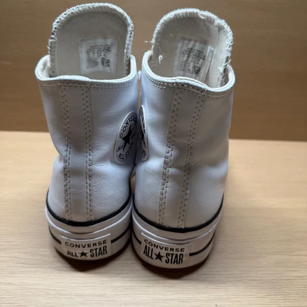 Converse‎ Chuck Taylor All Star Platform High Top White Leather Sneakers Women 7 - Image 4