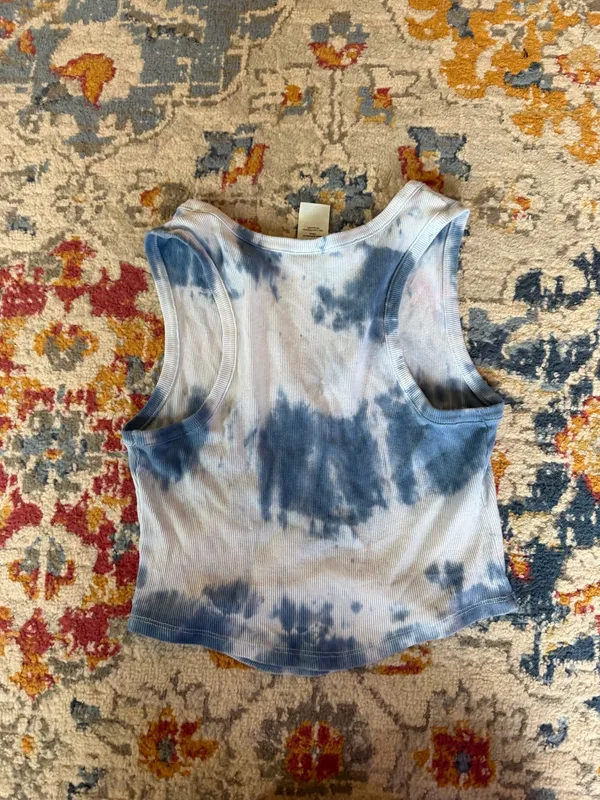 Tie-Dye Tank No Boundaries - Image 3