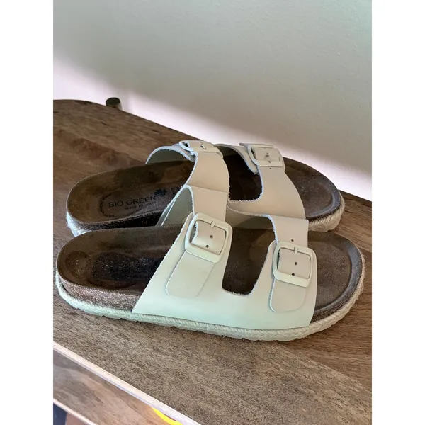 Bio Green Spain Ivory White Leather‎ Double Strap Buckle Slide Sandals 39 | 8 - Image 3