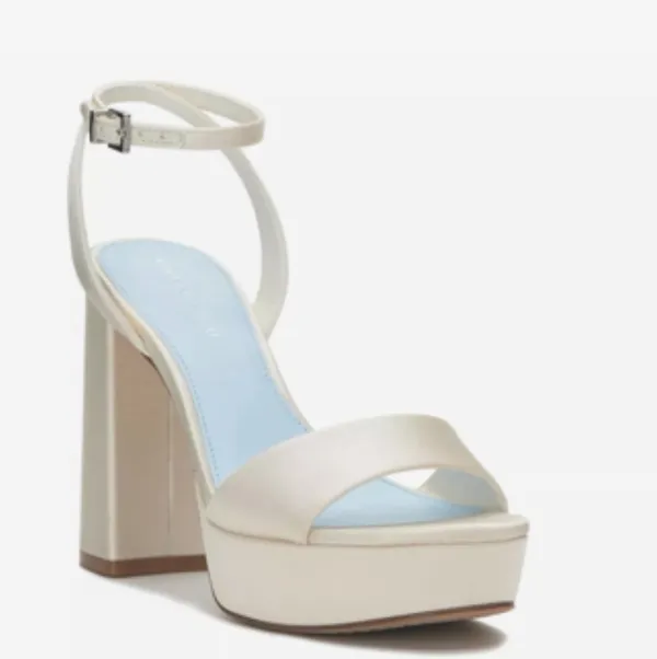 Vince camuto cream satin heels - Image 3