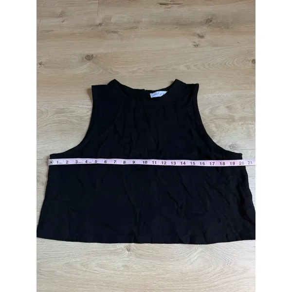 EUC Petal and Pup Marnie Tank 100% linen black crop coastal lightweight size XL - Image 5