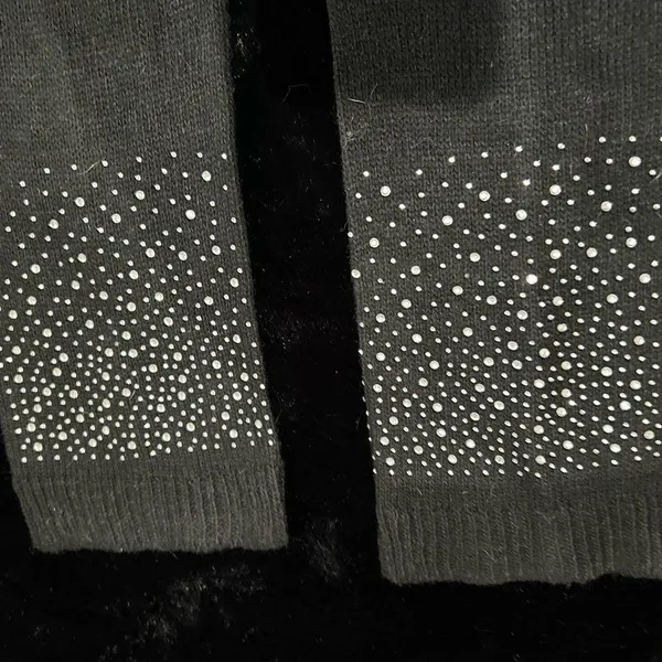 Black Knit Arm/Leg Warmers with Rhinestone Embellishments – Stylish & Cozy - Image 4