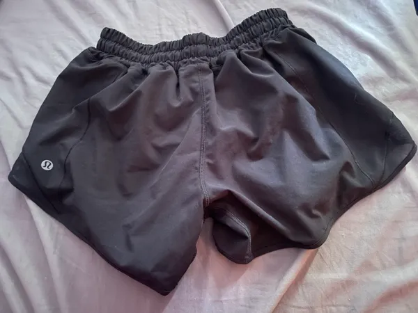 Lululemon Black Hotty Hot Long Shorts 4" - Image 2