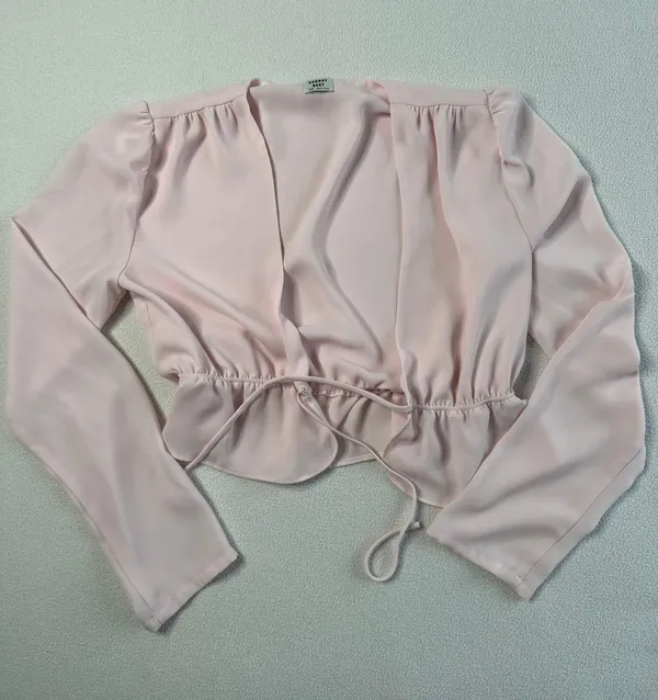 Sunday Best Cropped Tie Front Blouse - Image 4
