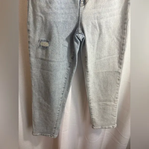 Risen High Rise Distresed Crop Straight‎ Denim Jeans Light Wash Size 7/28 0437 - Image 3