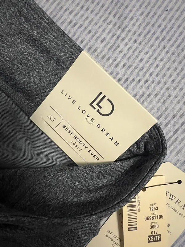 Aeropostale Live Love Dream Gray Volleyball Spandex Shorts - XS - Image 2