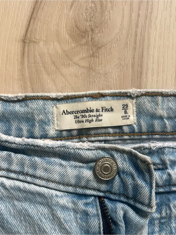 Abercrombie and Fitch jeans size 8L - Image 5