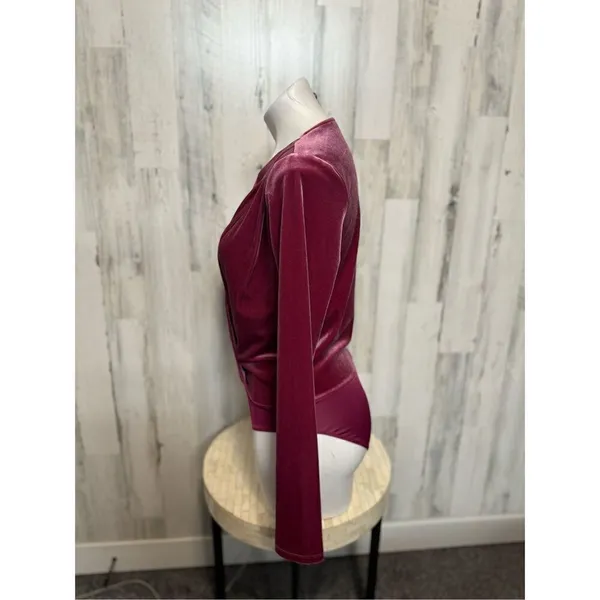 And now this velvet bodysuit - Image 4