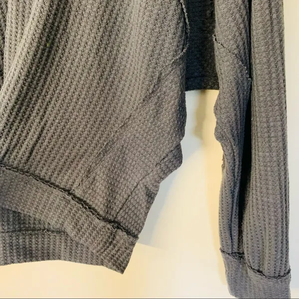 Lulus Chill Time Waffle Knit Long Sleeve Top in Charcoal Grey size M - Image 10