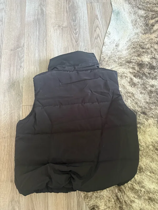 Black Puffer Vest - Image 3