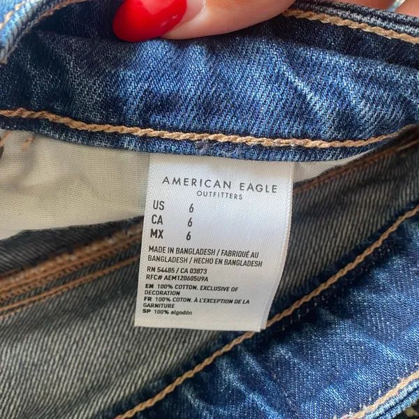 American Eagle Jean Shorts - Image 5