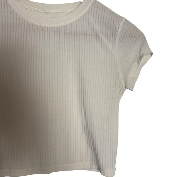 Alo Yoga Ribbed Sea Coast Ivory Cropped Short Sleeve Crewneck Tee Size Small - Image 5