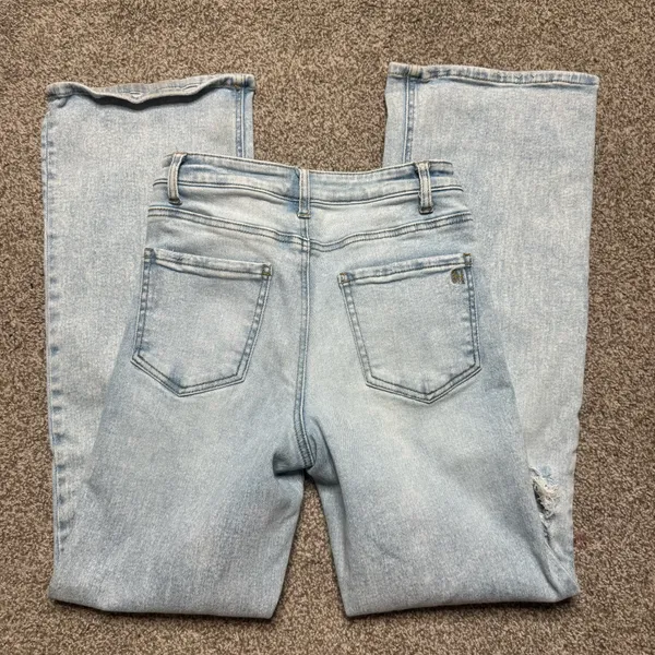 Light wash Jean Blue Size 4 - Image 3
