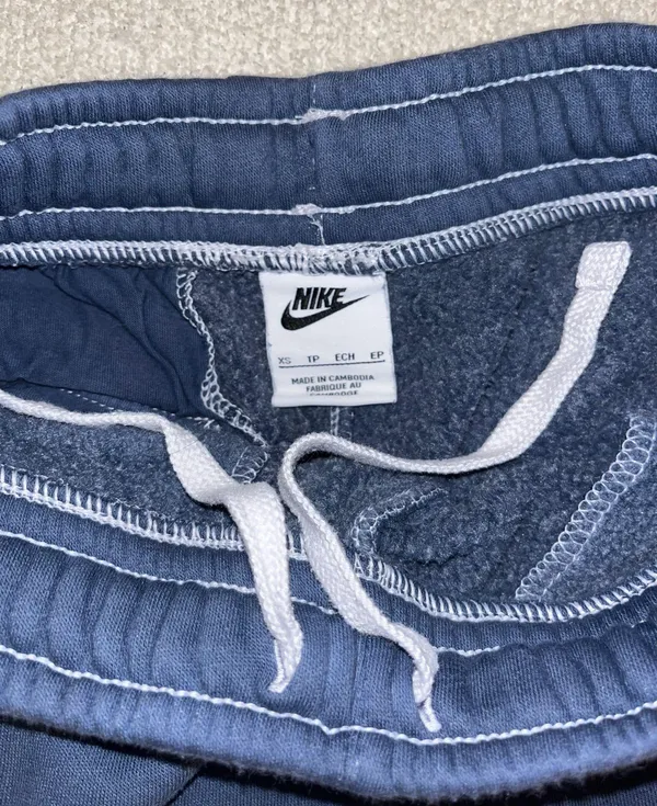 Nike Sweatpants - Image 2