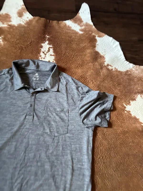 Amazon grey polo shirt  size large - Image 2