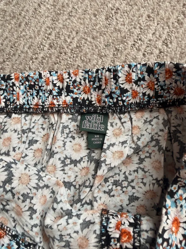 Wild Fable Floral skirt - Image 2