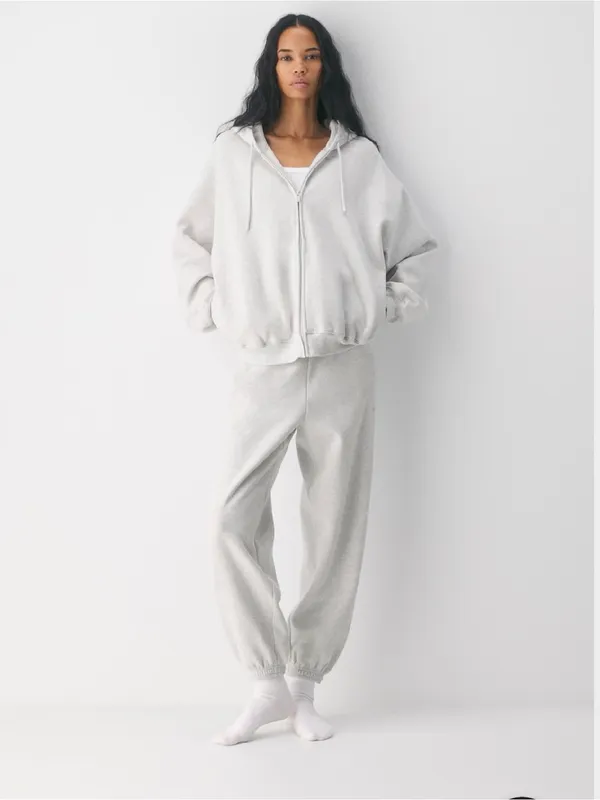 Aritzia Cozy Sweatfleece Mega Zip Hoodie Heather Cloud White - Image 3