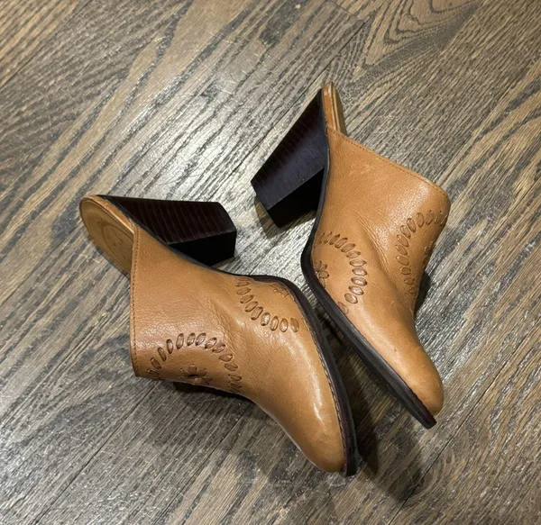 Jack Rogers Tan Leather Marley Western boho Style Mule - Image 4