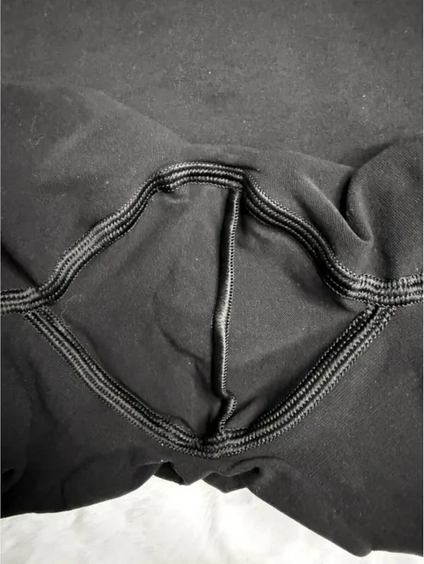 SKIMS High Waisted Shapewear Shorts Mid-Thigh BBL Lift XL NWT - Image 3
