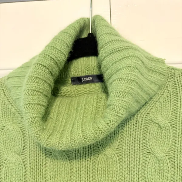 J.Crew Green Cable Knit Turtleneck Sweater Womens Long Sleeve Pullover Small - Image 4