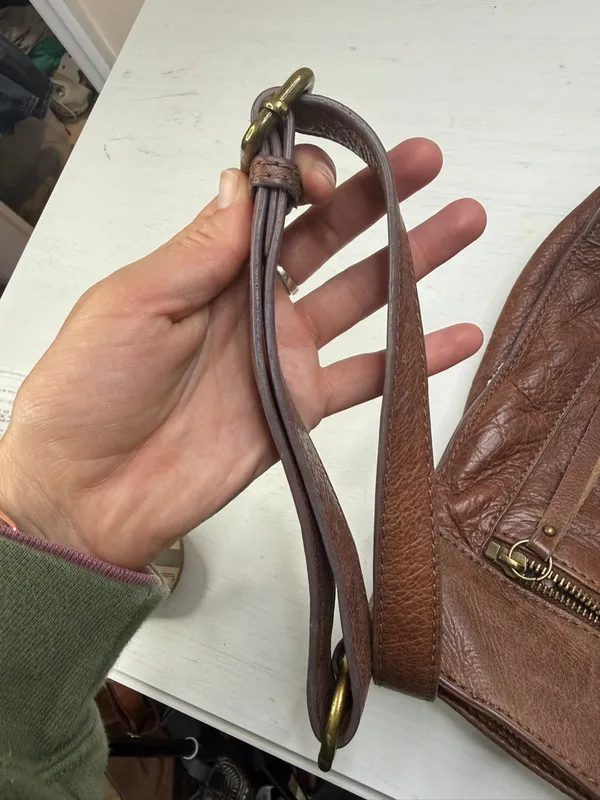 Lucky Brand Baldwin Crossbody Leather Bag - Image 10