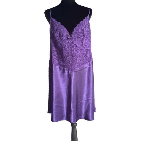 1X Purple Satin Lace Chemise Slip Dress Curvy Romantic Whimsigoth Dark Fairy - Image 2