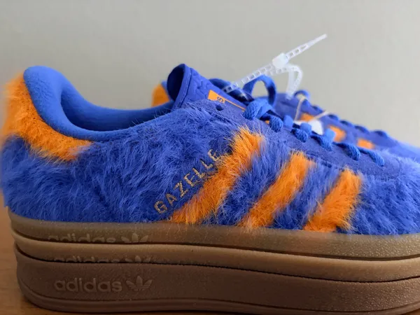 Adidas Gazelle Bold Hi-Res Blue / Bright Orange JS3906 Womens 6 - Image 4