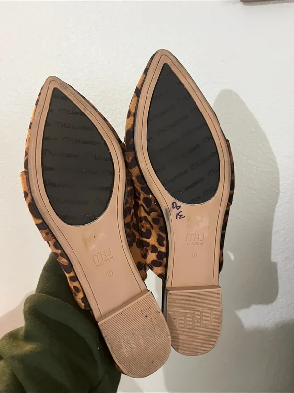 Musshoe Women’s Leopard Print Mules Size 10 Animal Print - Image 6