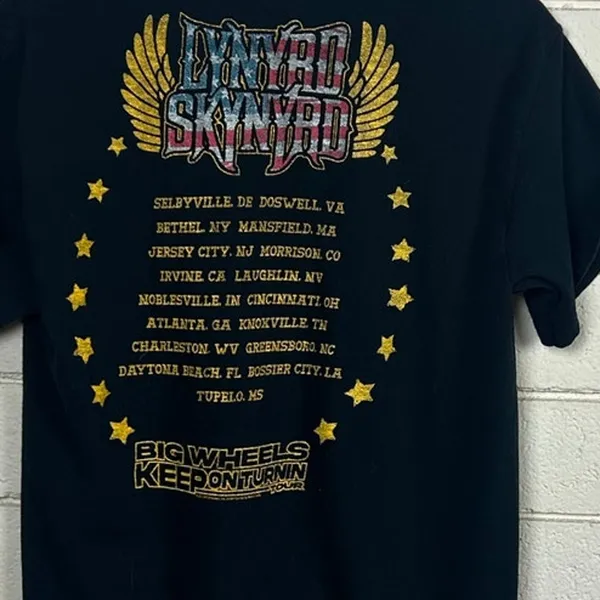 Lynyrd Skynyrd Black Band Tee size M - Image 5